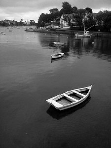 Mer d'huile pour barque à Sardines - Sainte Marine